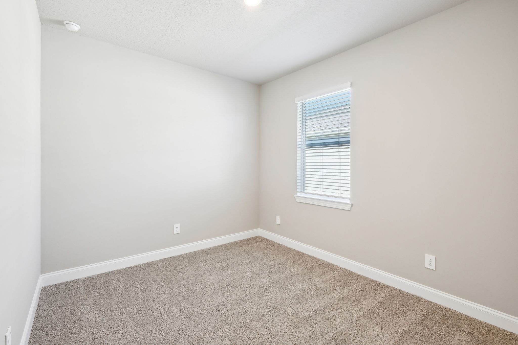South Florida - Azalea - 9038 Dahlia Cir, Port St. Lucie, FL 34986 - 022