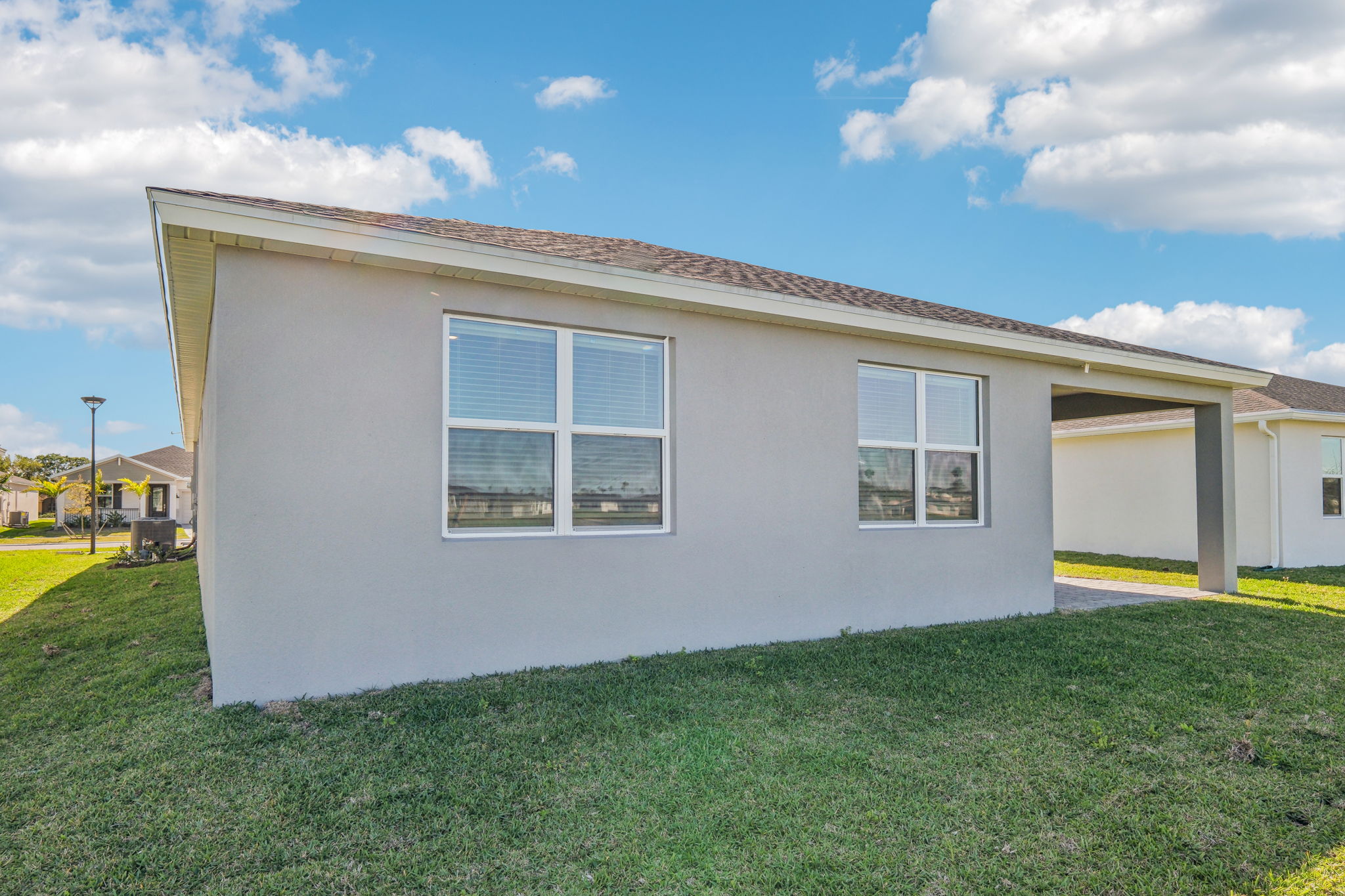 South Florida - Azalea - 9038 Dahlia Cir, Port St. Lucie, FL 34986 - 031