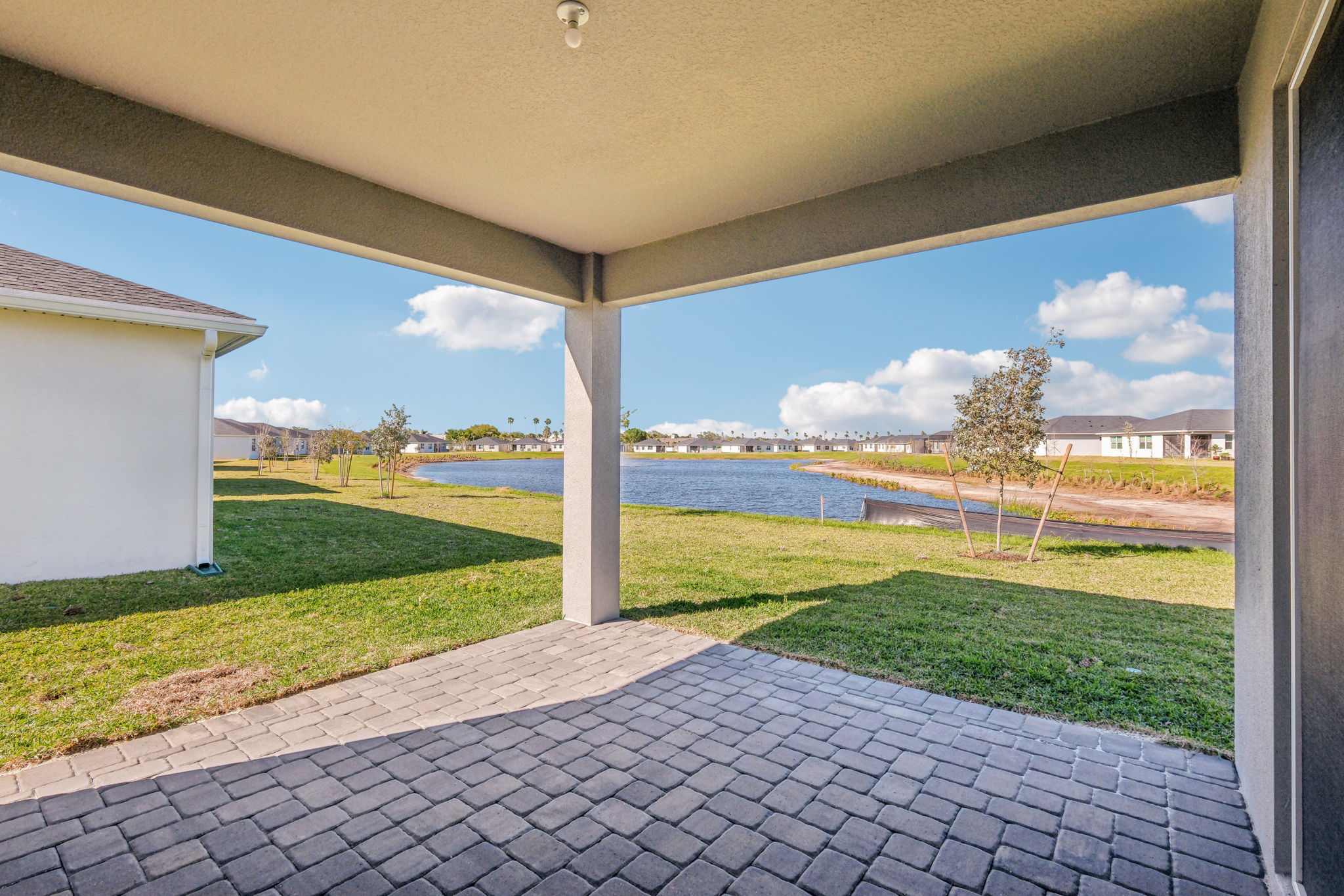 South Florida - Azalea - 9038 Dahlia Cir, Port St. Lucie, FL 34986 - 035