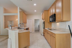 Pinebreeze Dr-019