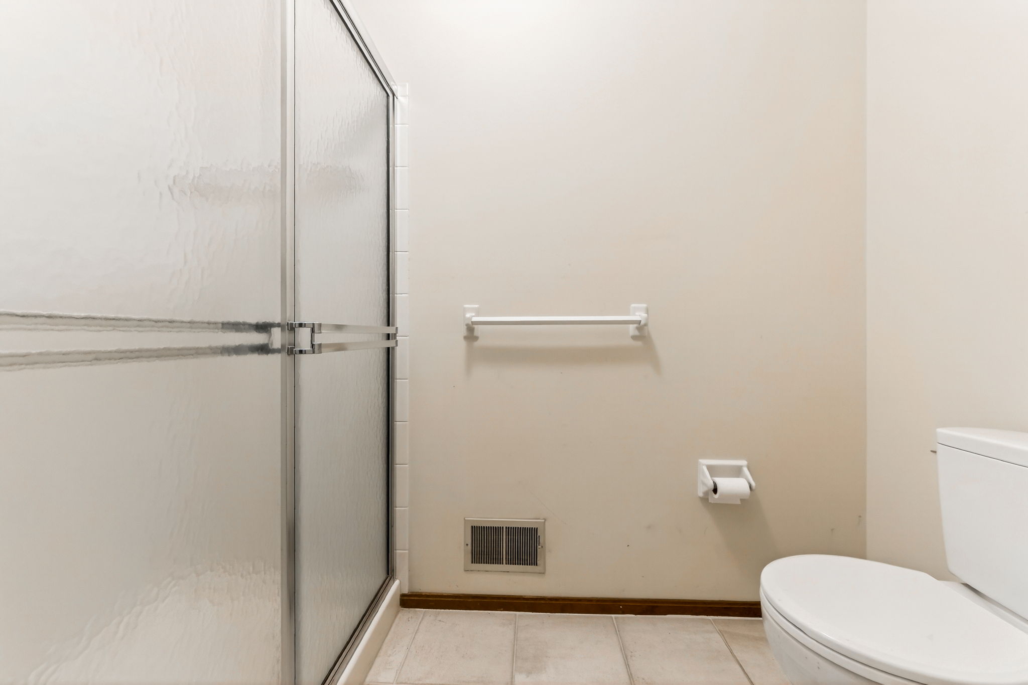 904 Blueberry Ln-027