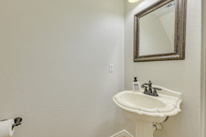  Photo 39