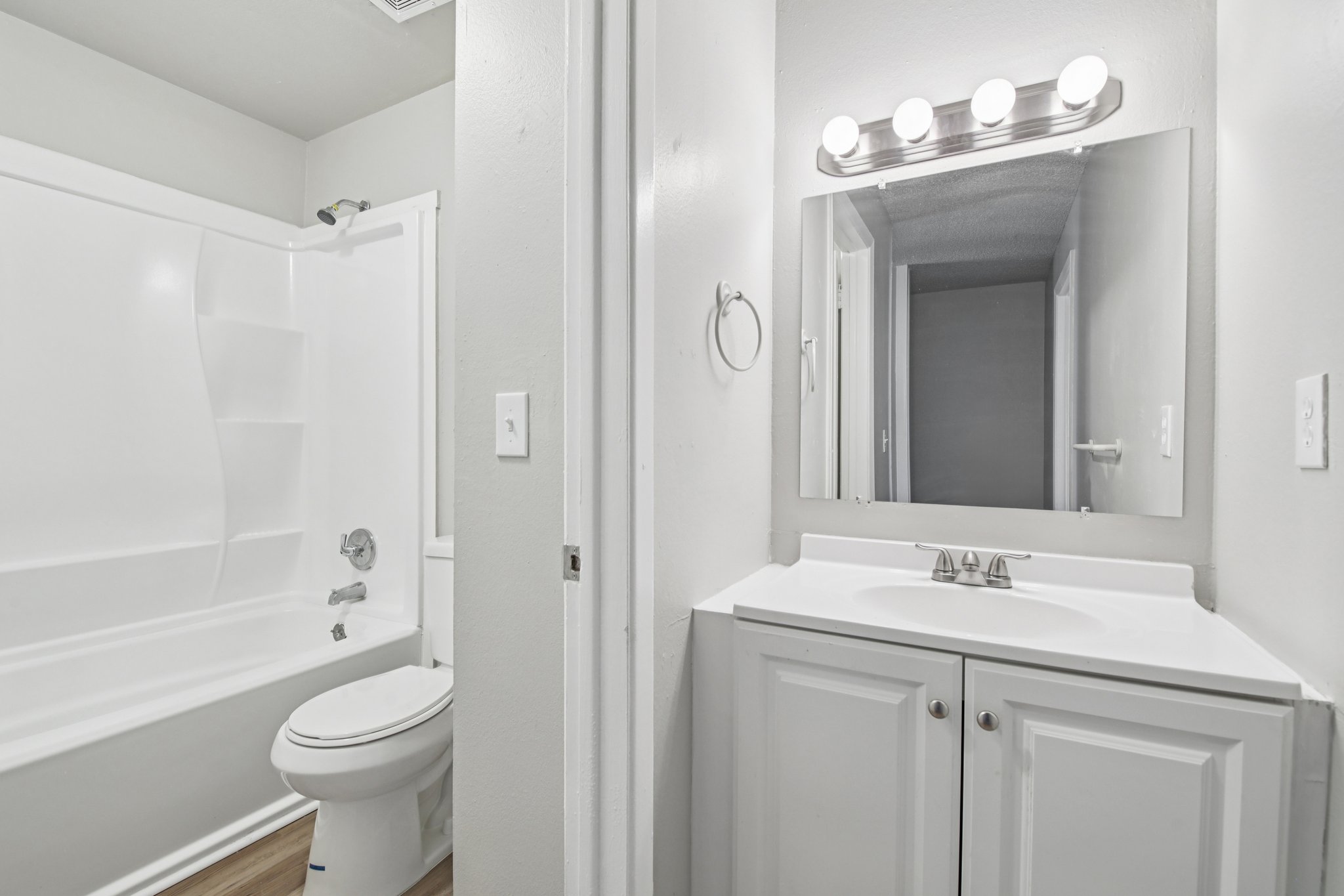 Excalibur St-S2003-016.jpg