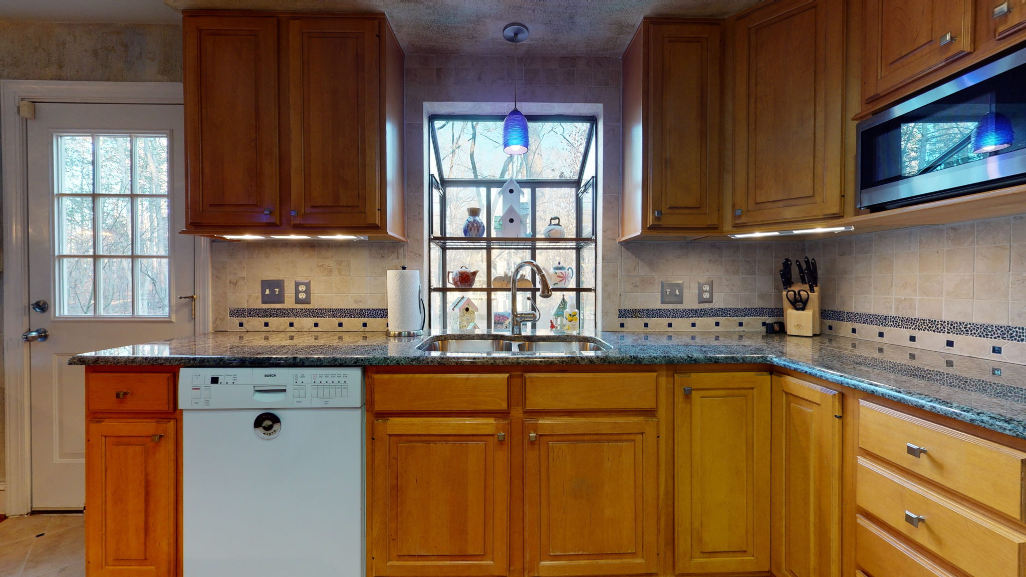 904 Kinsdale Dr, Raleigh, NC 27615, USA Photo 38