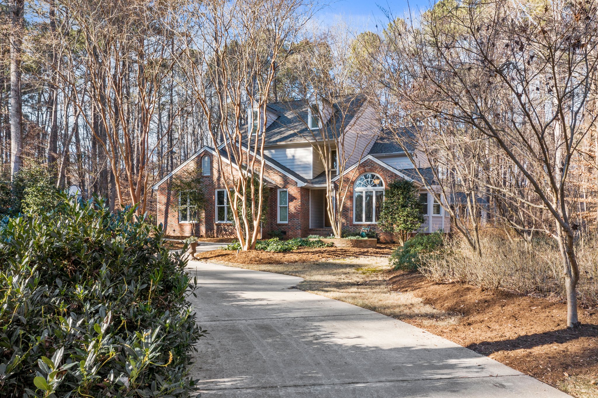 904 Kinsdale Dr, Raleigh, NC 27615, USA Photo 4