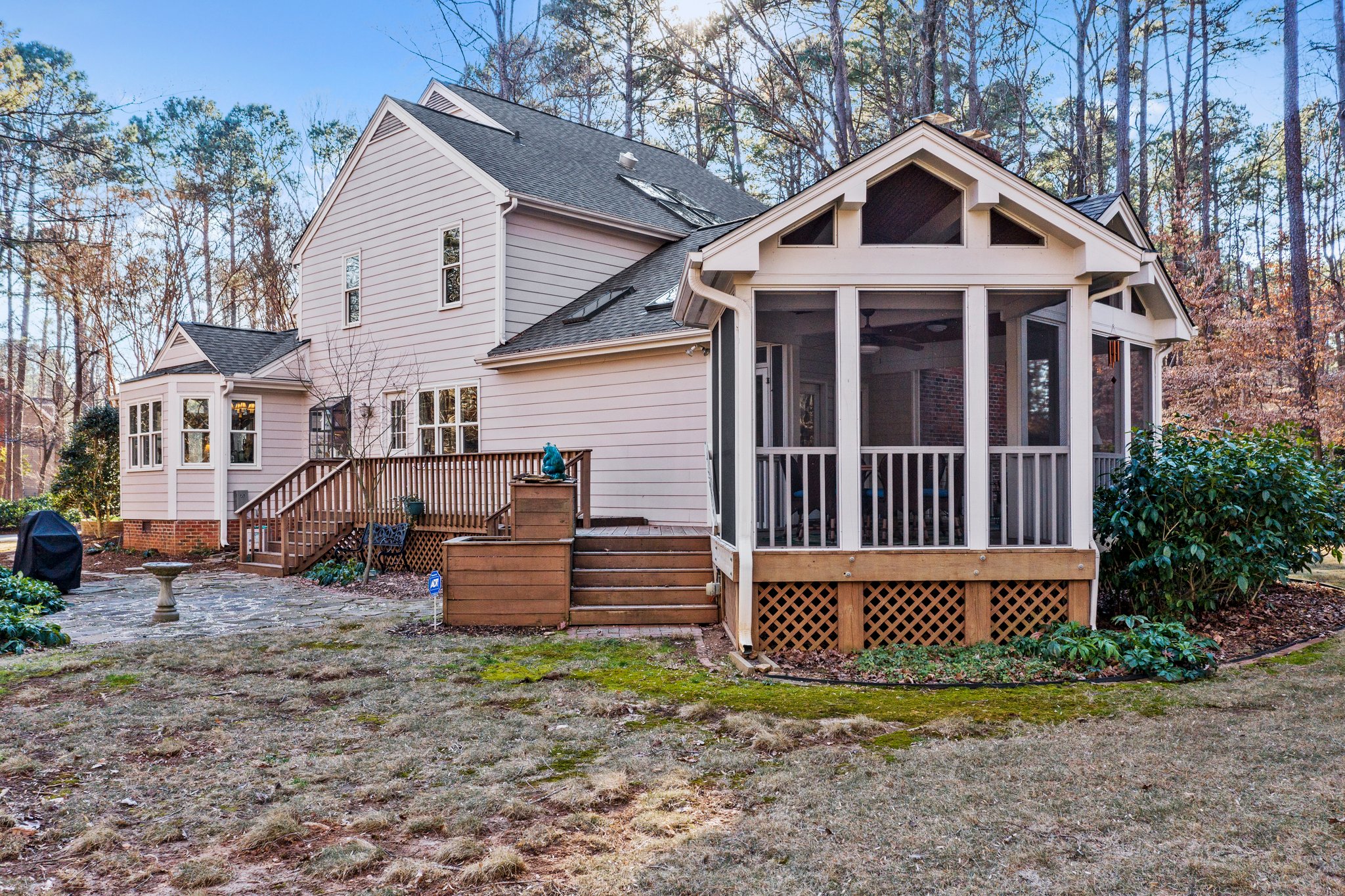904 Kinsdale Dr, Raleigh, NC 27615, USA Photo 15