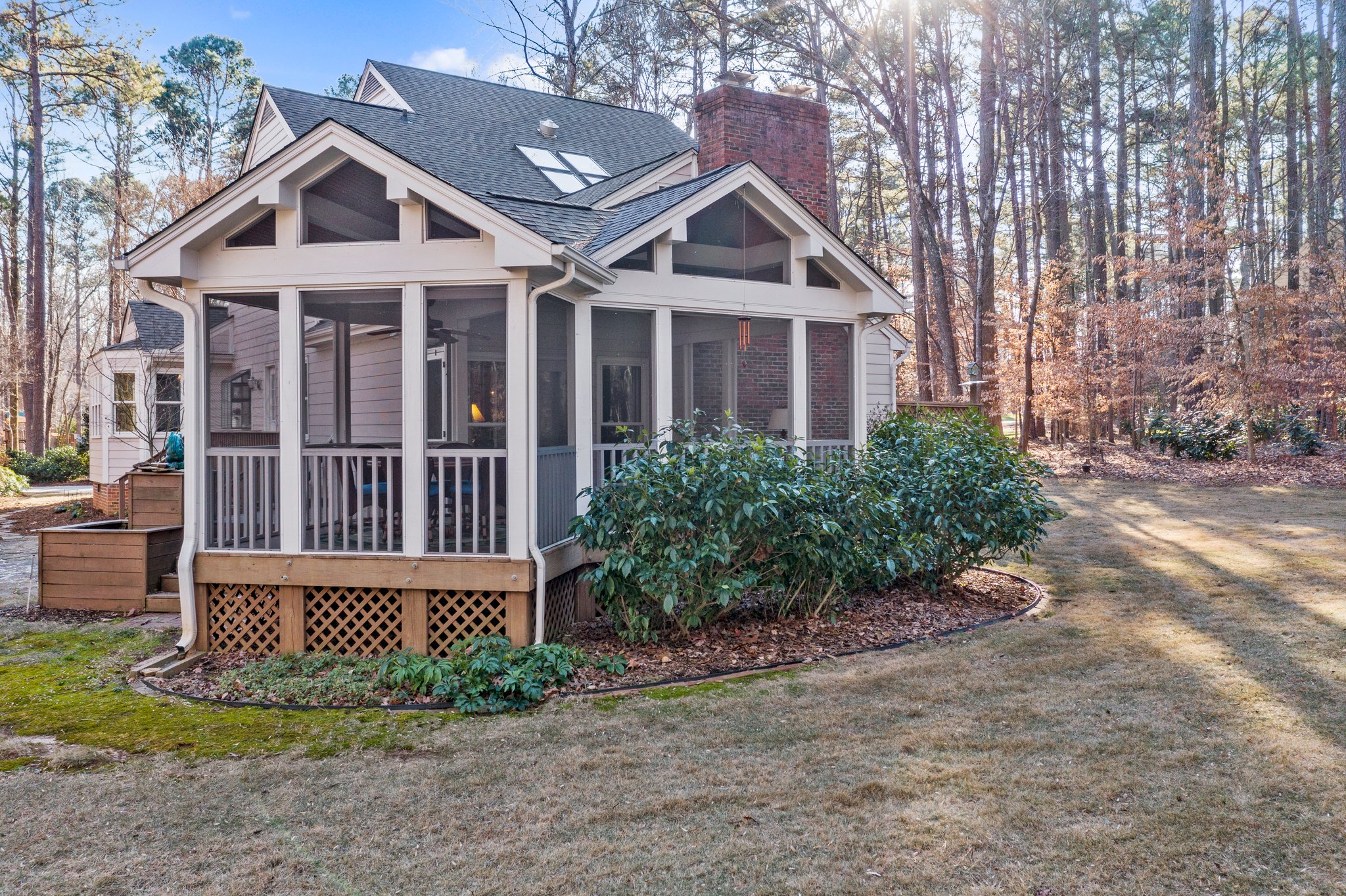 904 Kinsdale Dr, Raleigh, NC 27615, USA Photo 14
