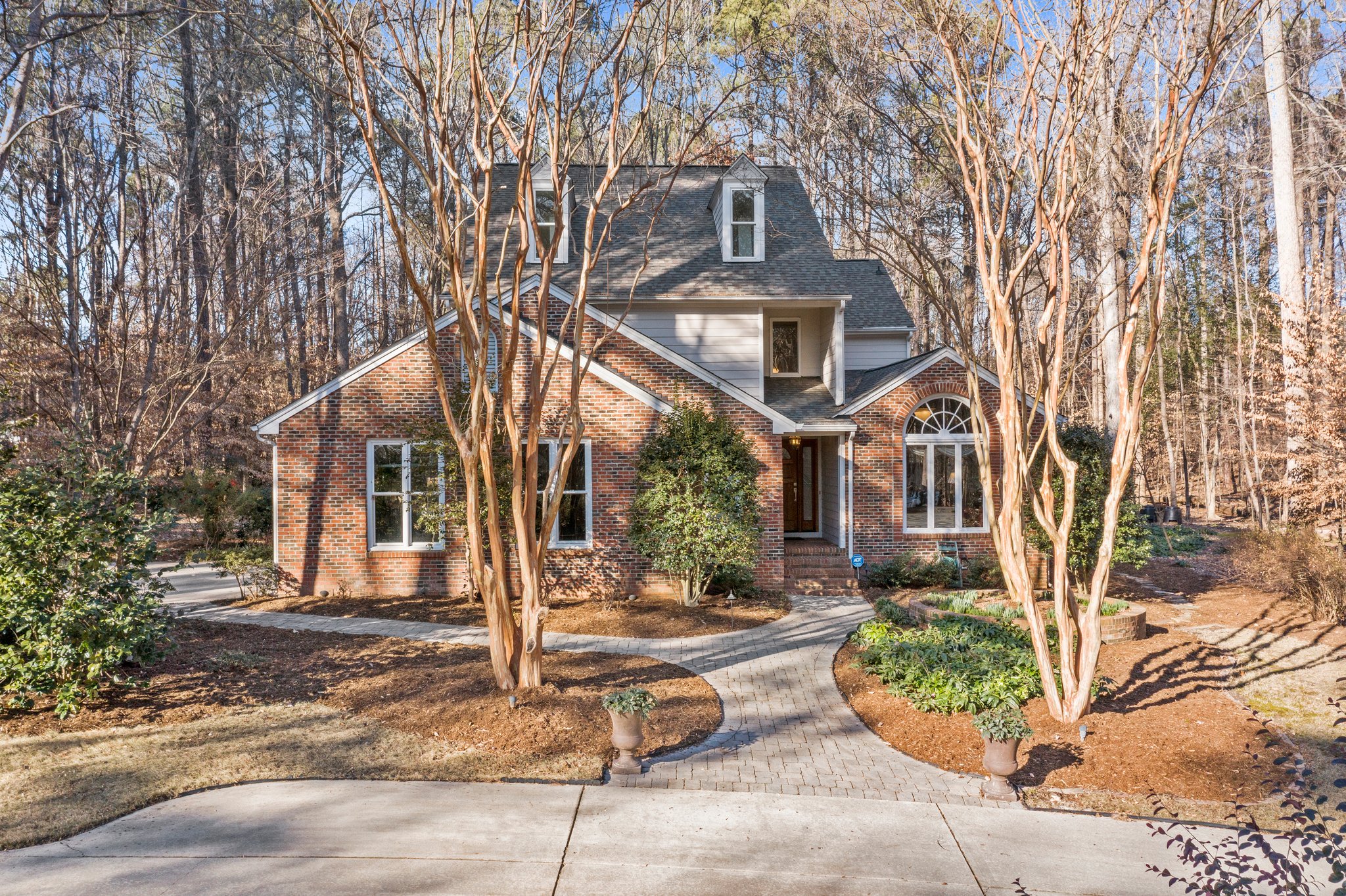 904 Kinsdale Dr, Raleigh, NC 27615, USA