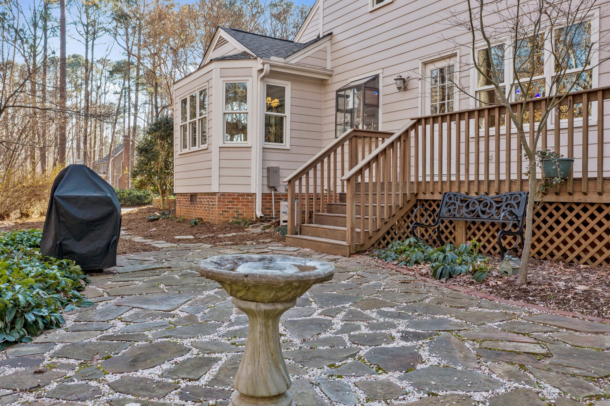 904 Kinsdale Dr, Raleigh, NC 27615, USA Photo 17