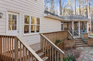 904 Kinsdale Dr, Raleigh, NC 27615, USA Photo 18