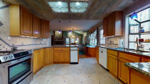 904 Kinsdale Dr, Raleigh, NC 27615, USA Photo 33