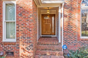904 Kinsdale Dr, Raleigh, NC 27615, USA Photo 24