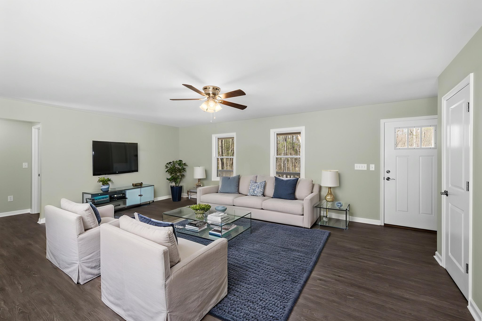 6K1A3000 virtually staged.jpeg