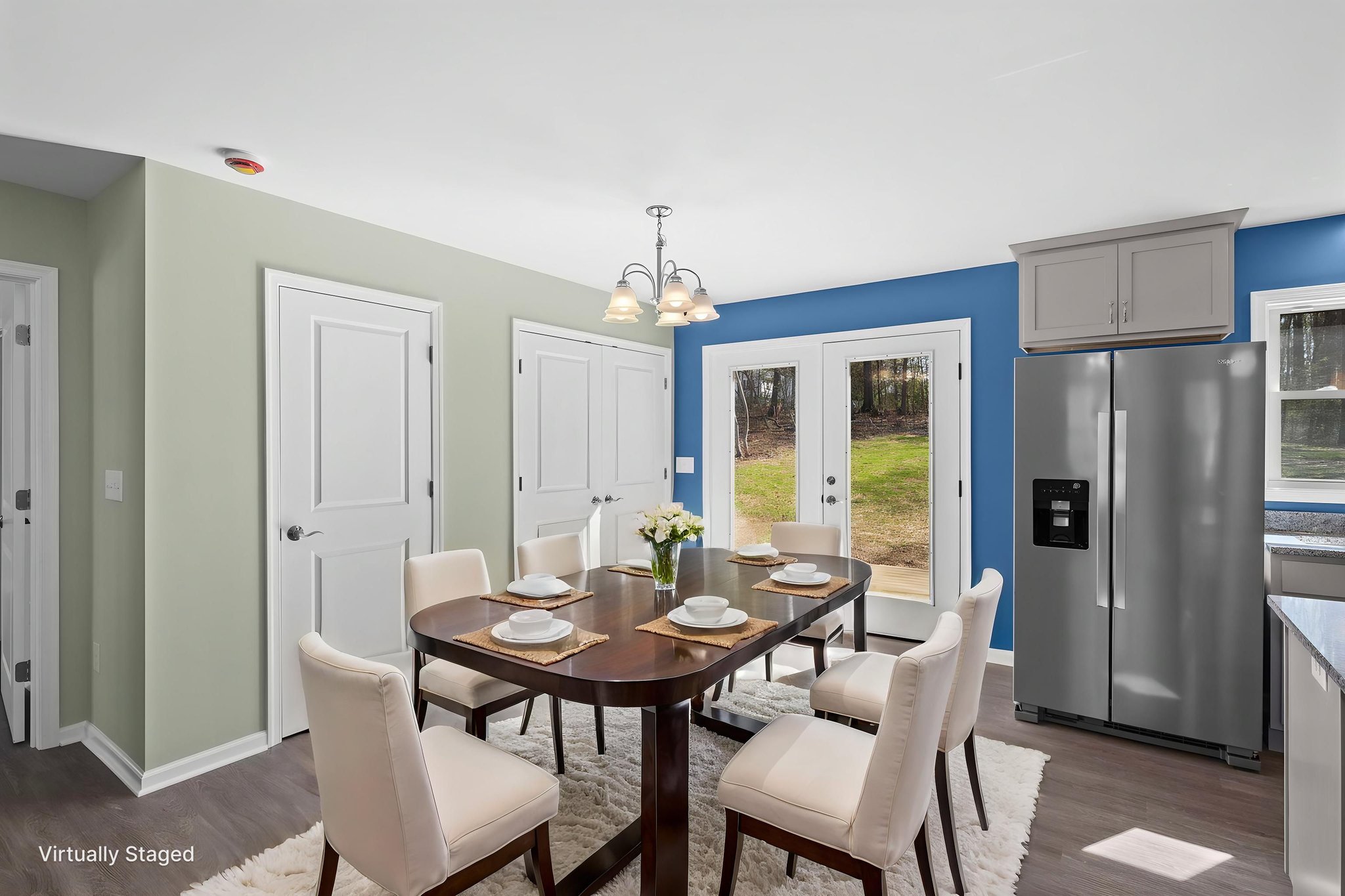 6K1A3020 virtually staged.jpeg