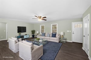 6K1A3000 virtually staged.jpeg