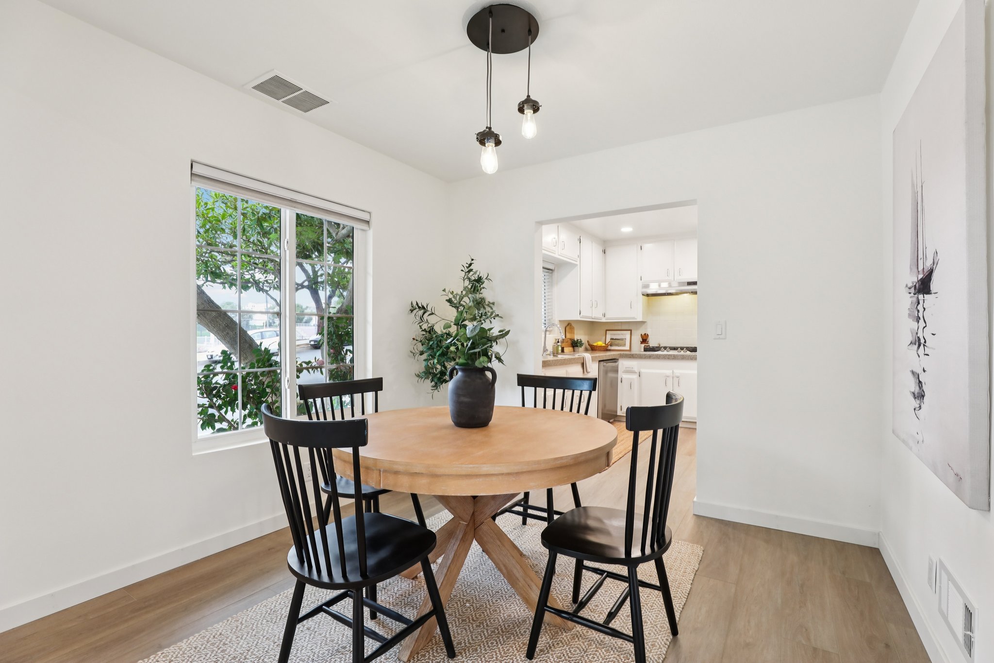 Vincent St-S2502-013.jpg