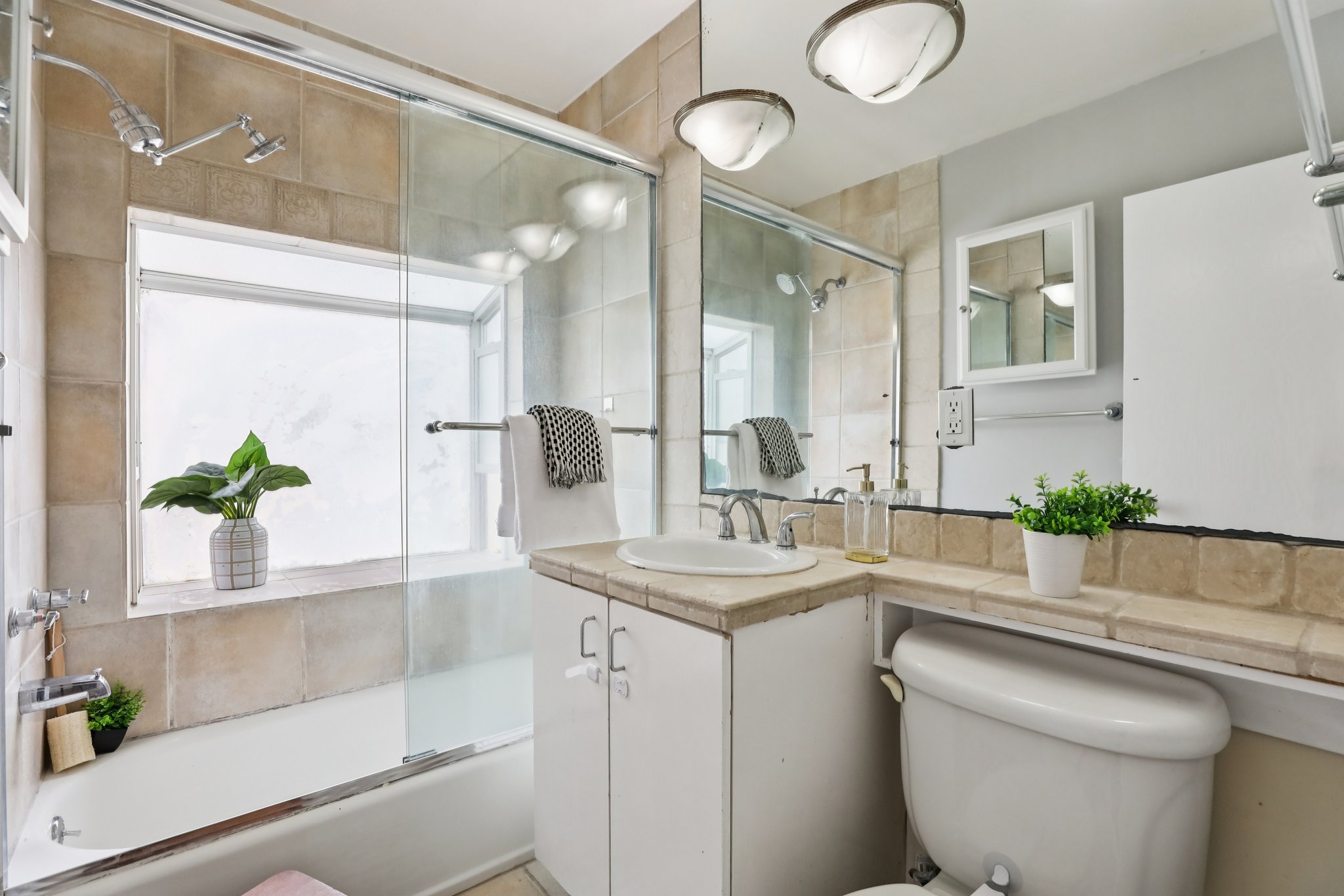 Vincent St-S2502-029.jpg