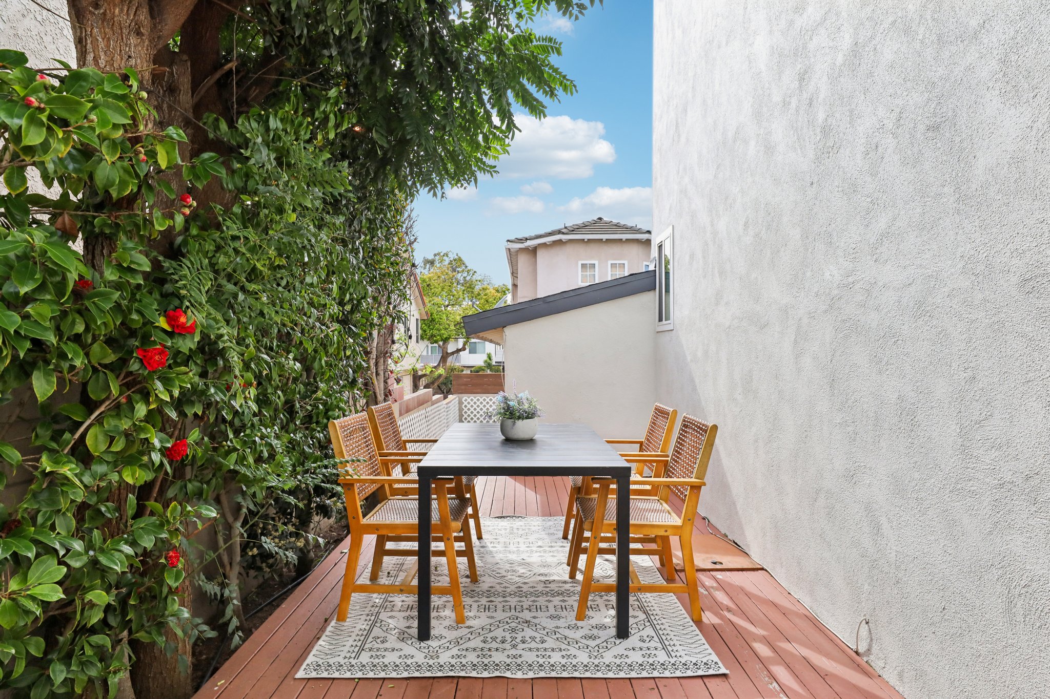 Vincent St-S2502-041.jpg