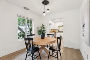 Vincent St-S2502-013.jpg