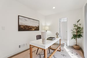 Vincent St-S2502-021.jpg