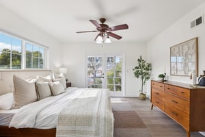 Vincent St-S2502-038.jpg