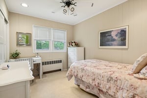 Woodmere Dr-0806-019.jpg