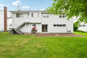 Woodmere Dr-0806-035.jpg
