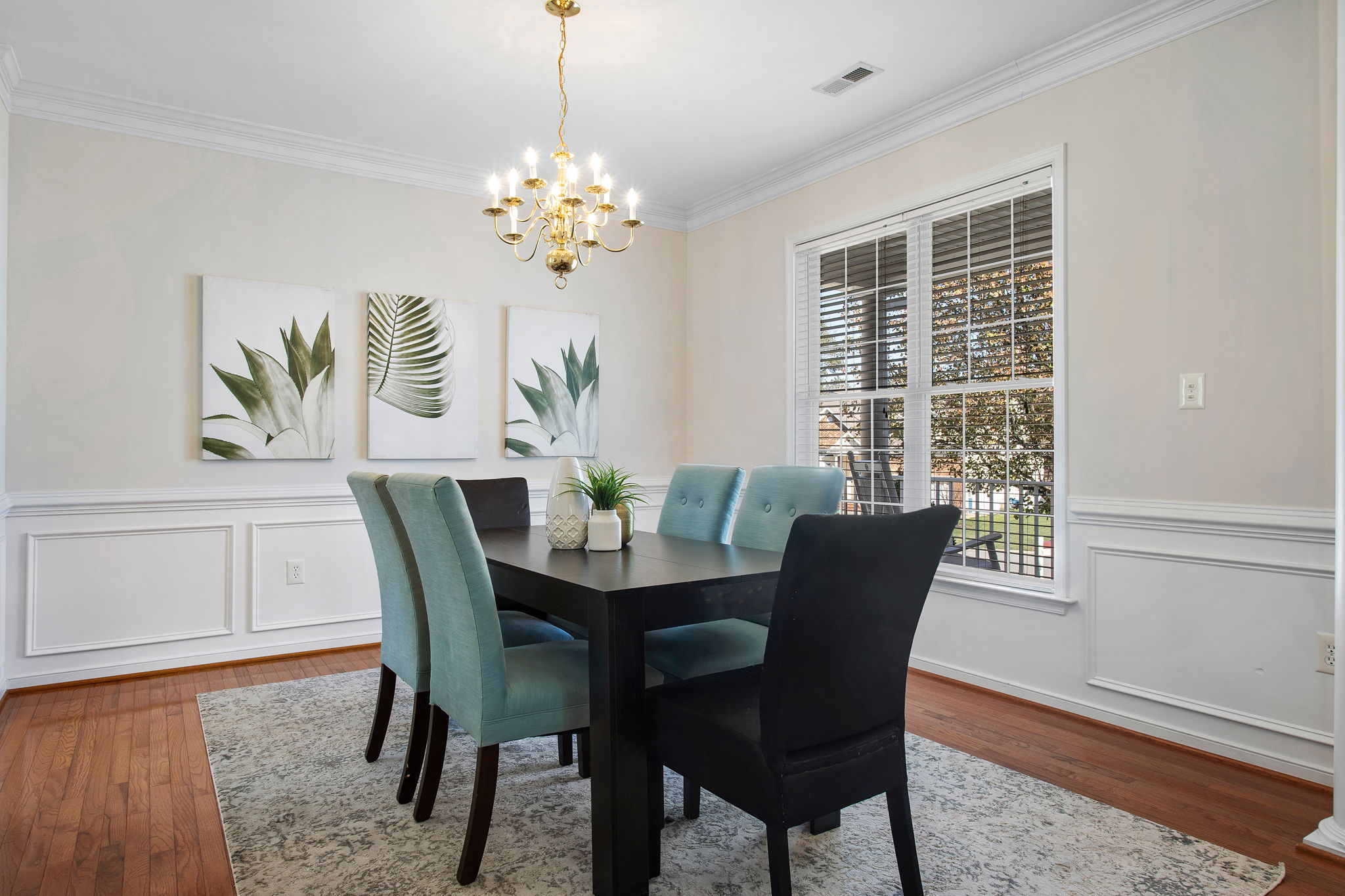 17-Dining Room