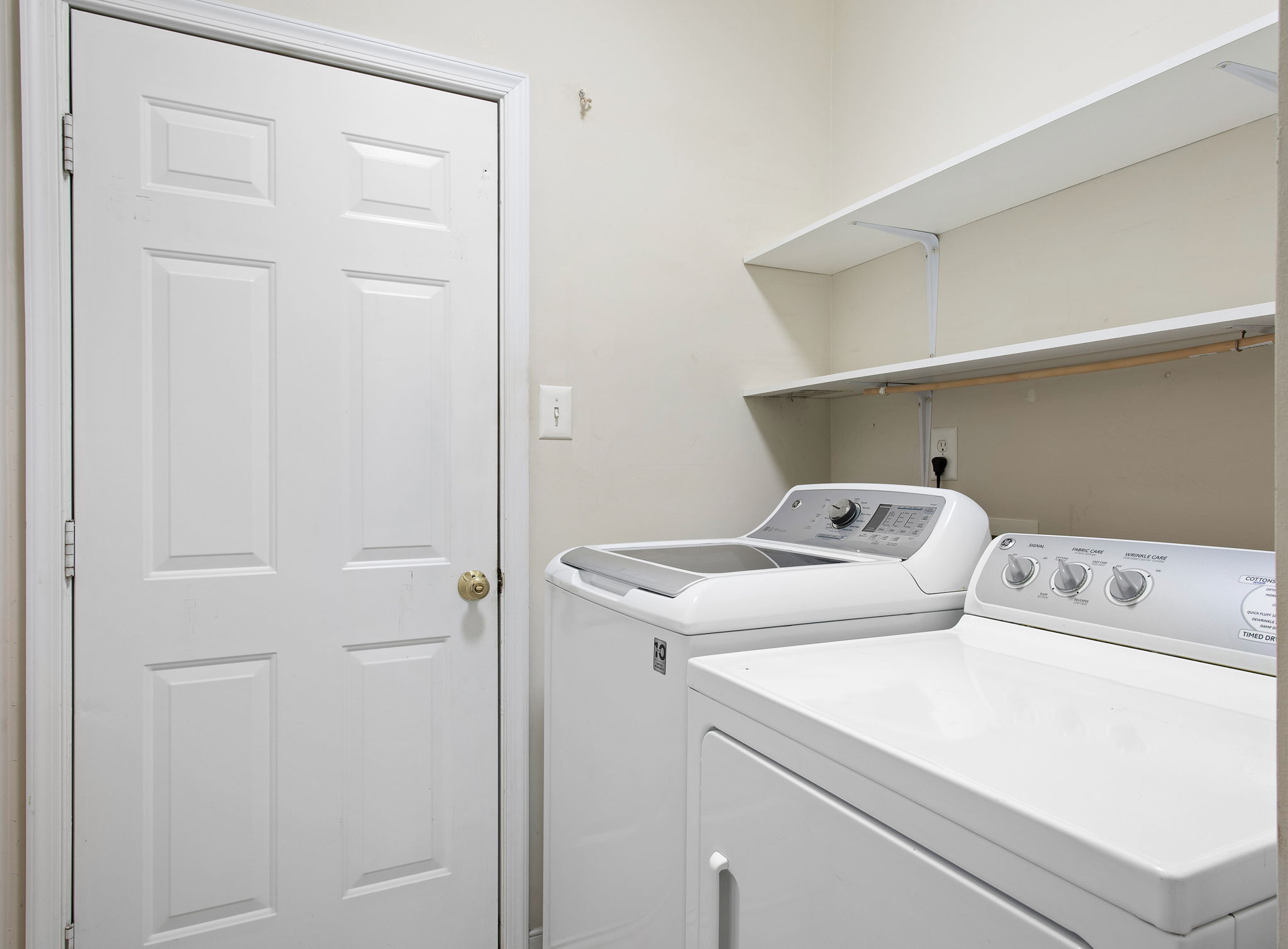 22-Laundry Room