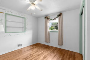  Photo 23