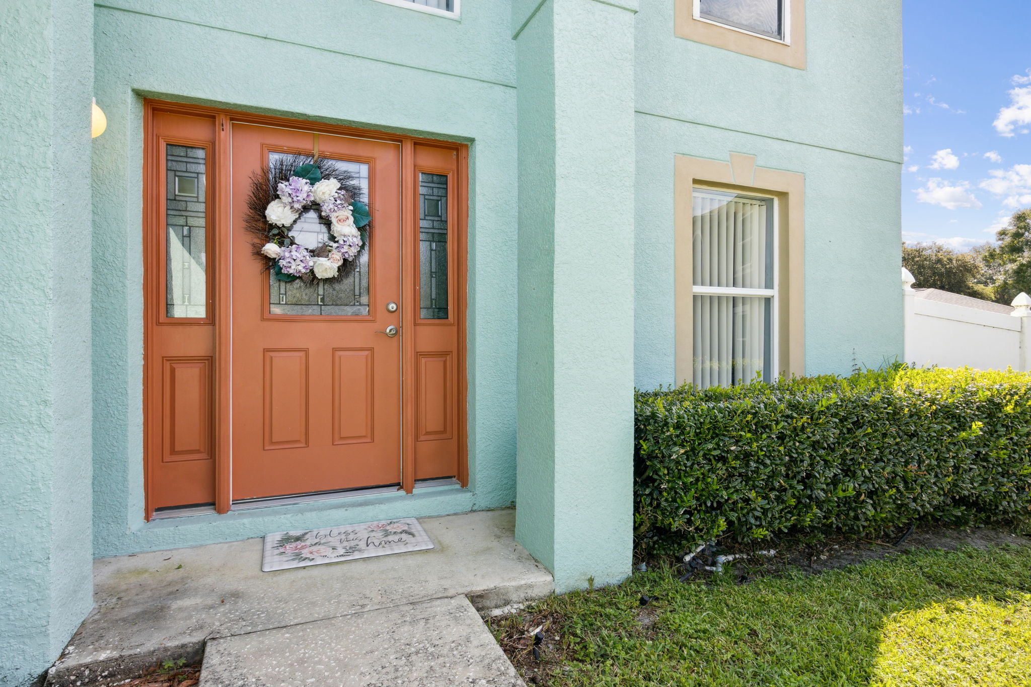 Front Entry Detail