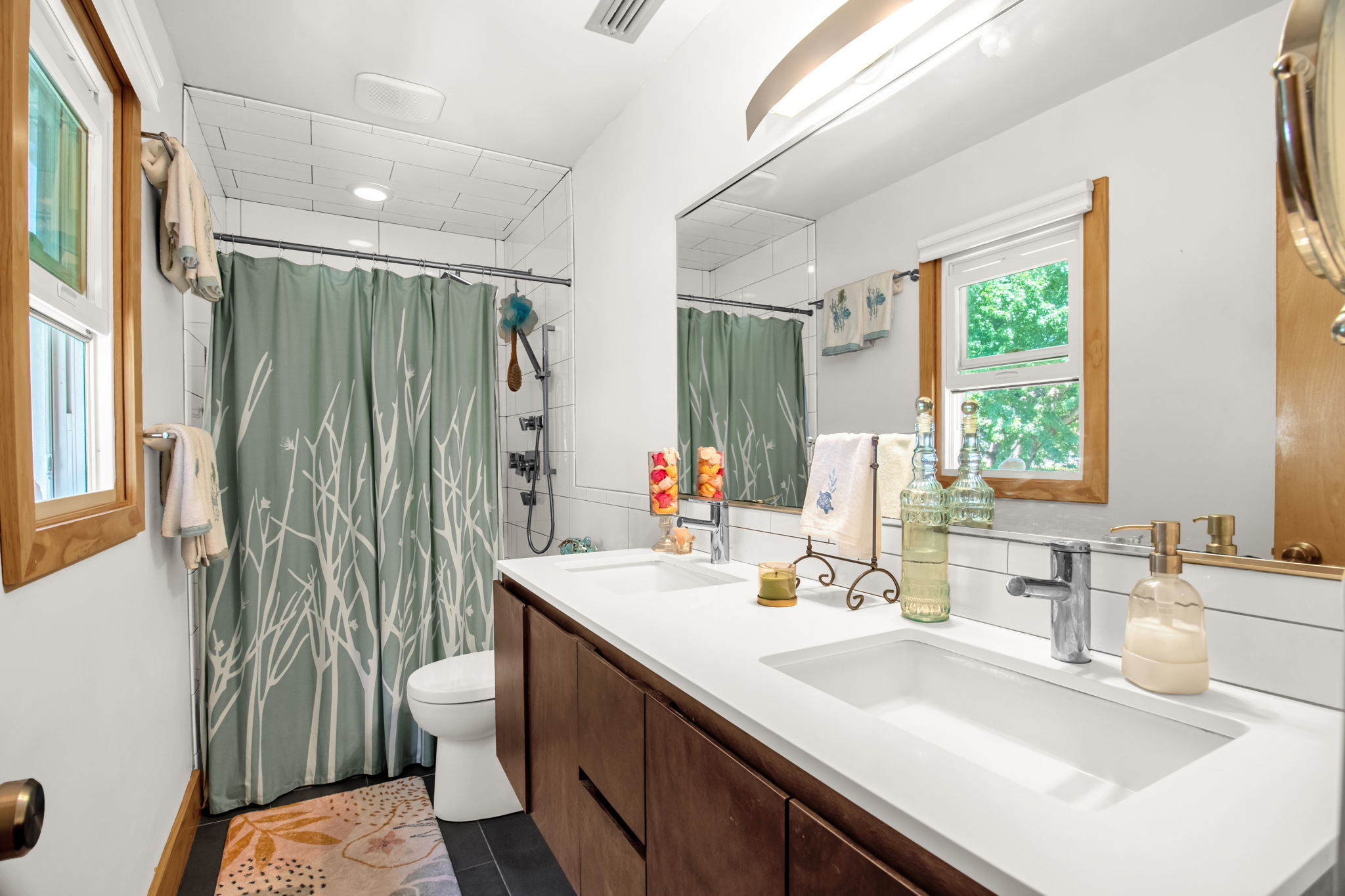 905 Northshore Ct-28