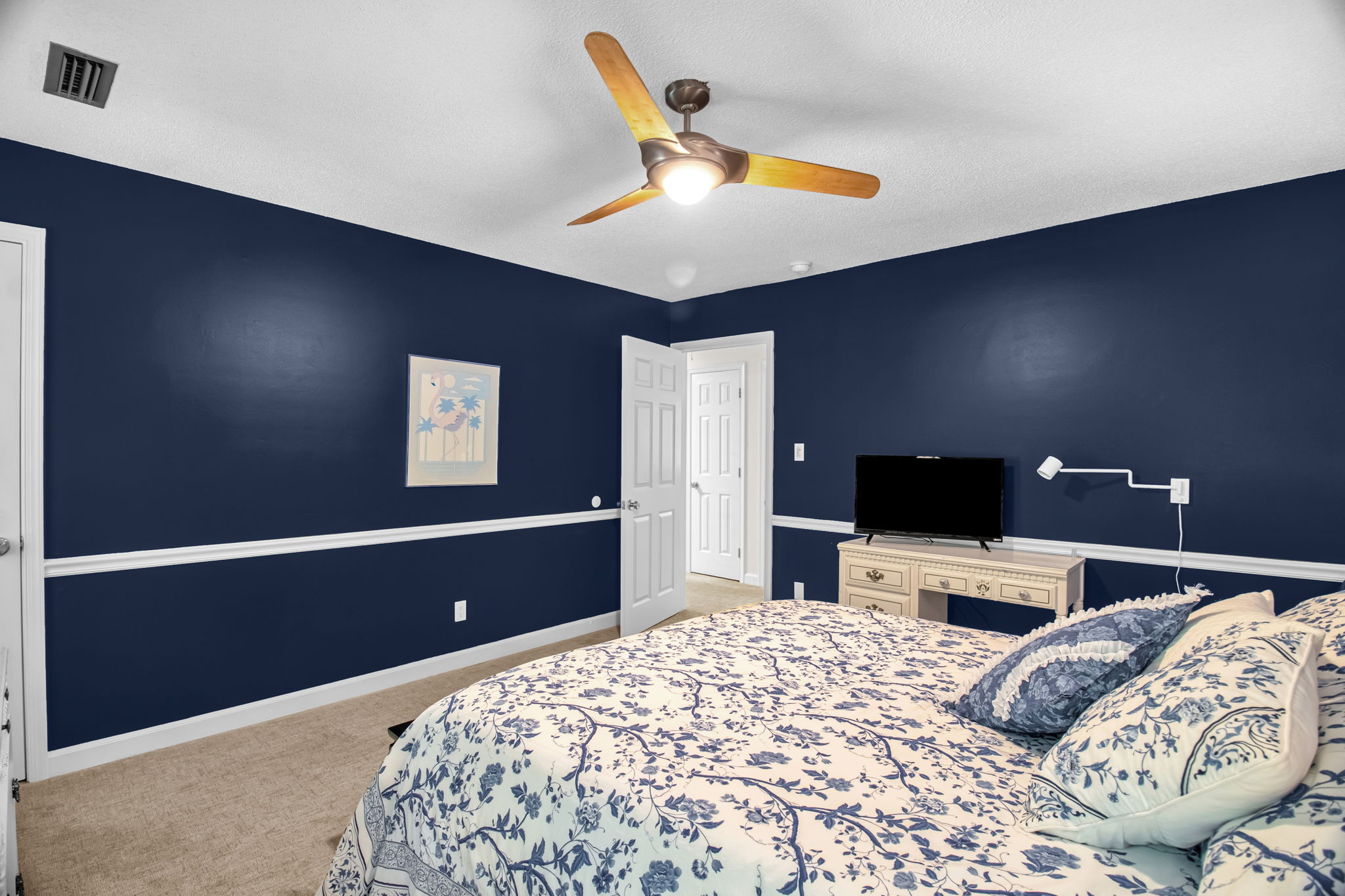 905 Northshore Ct-35