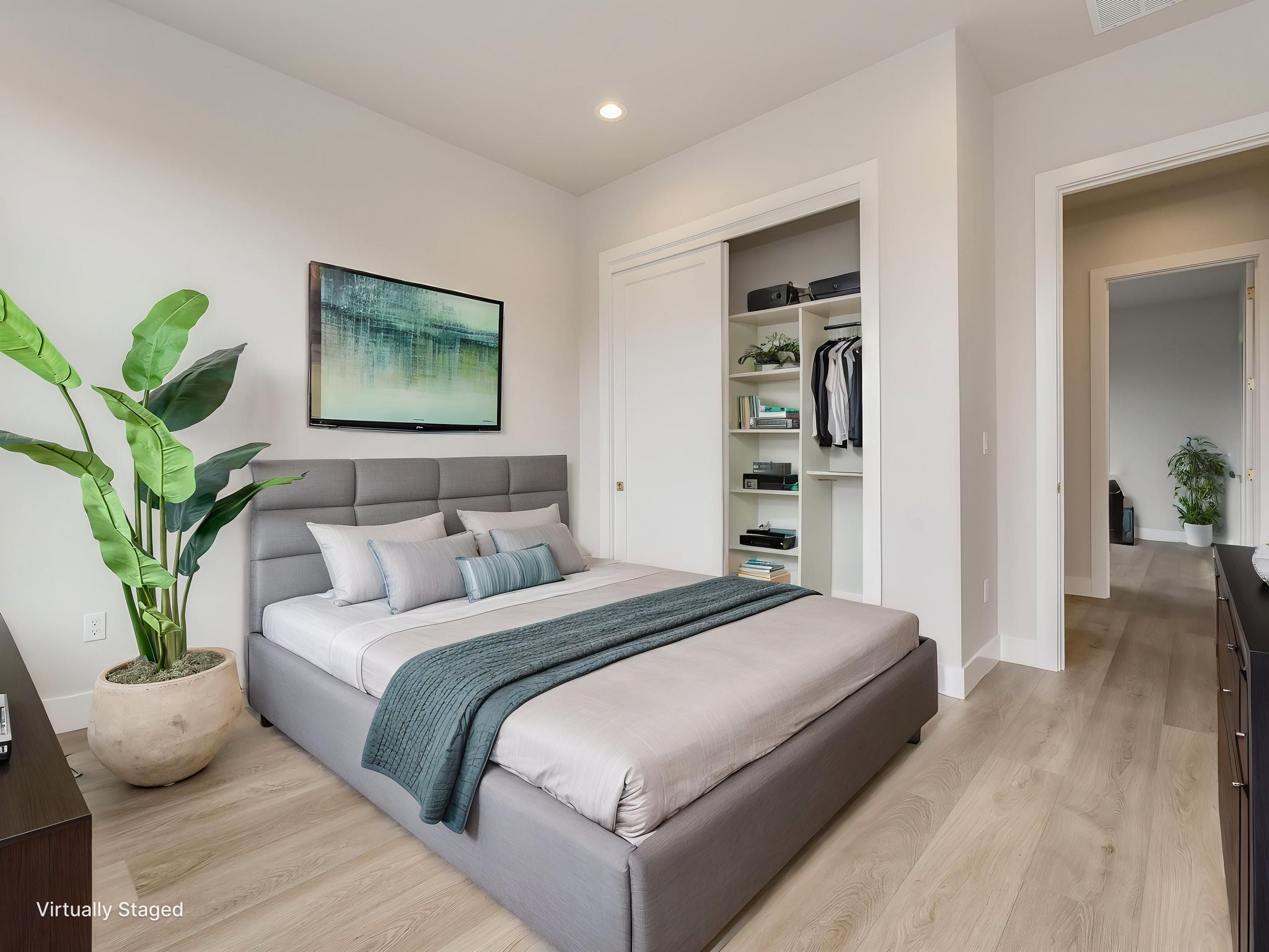 905 NW 173rd Cir Ridgefield WA (44) virtually staged.jpeg