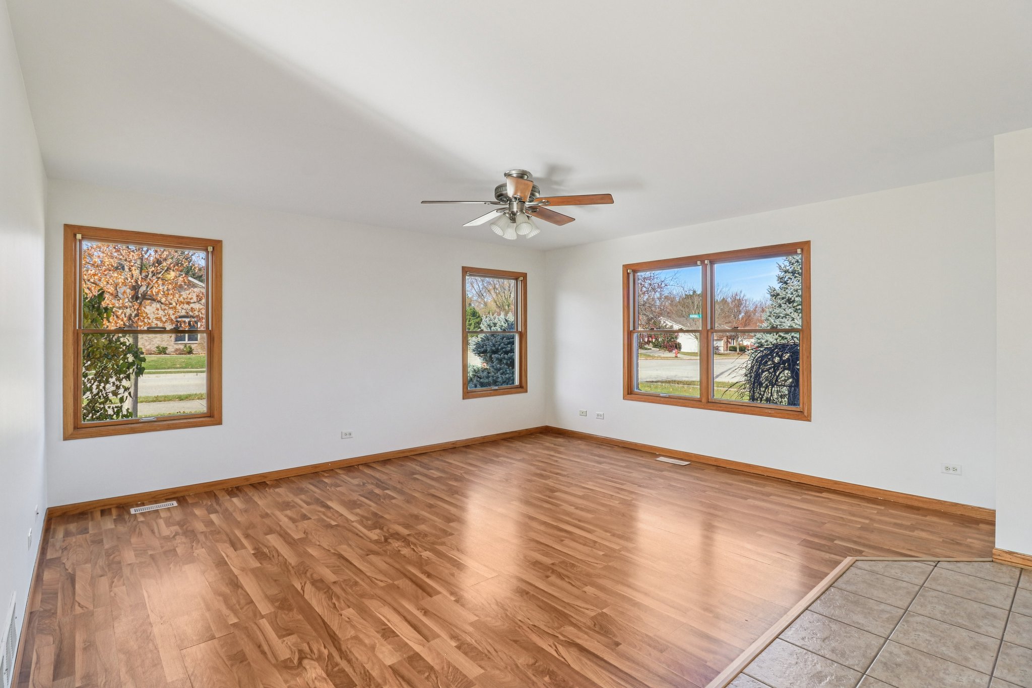 Randall Ct-S1411-006.jpg