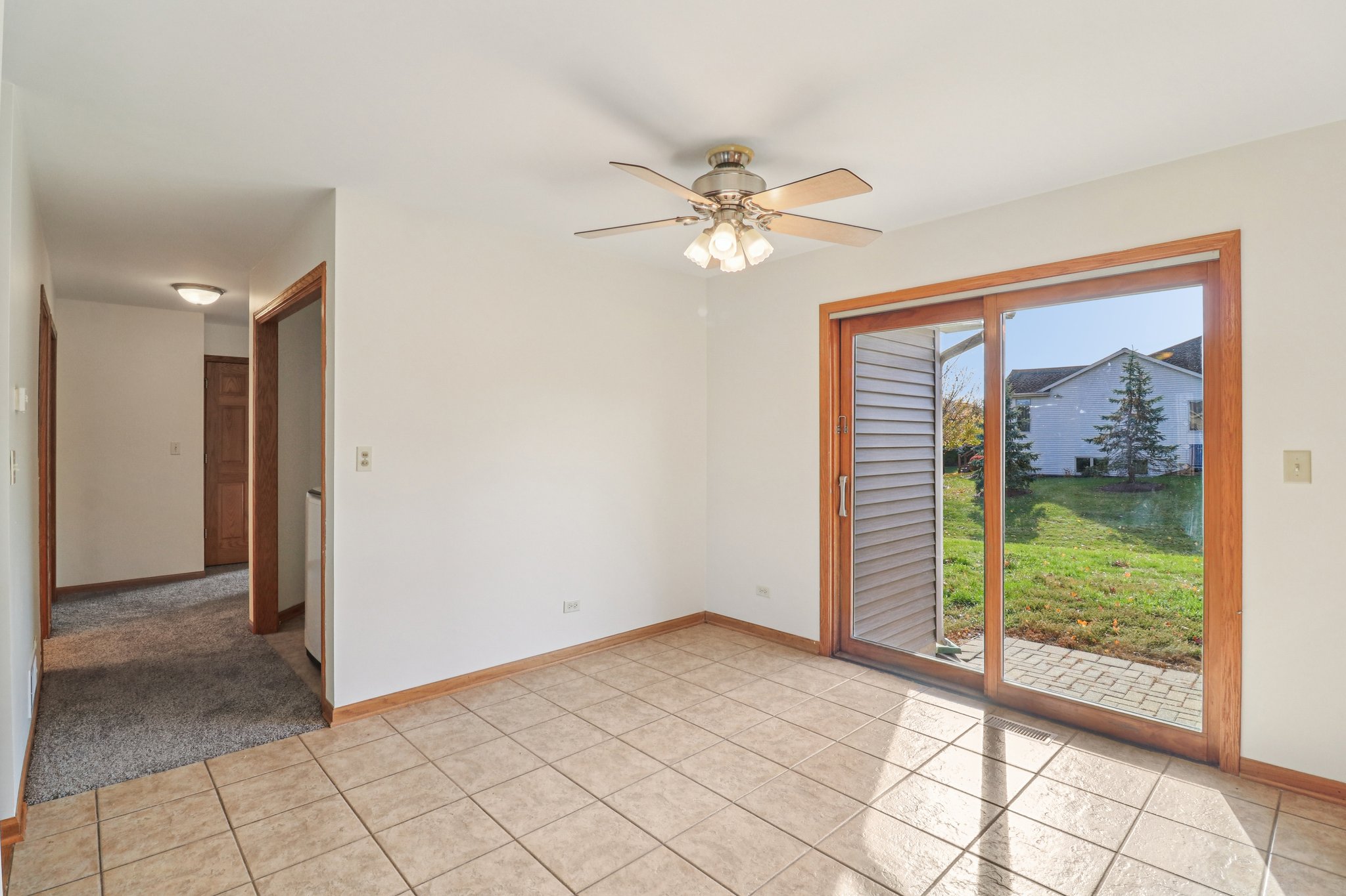 Randall Ct-S1411-009.jpg