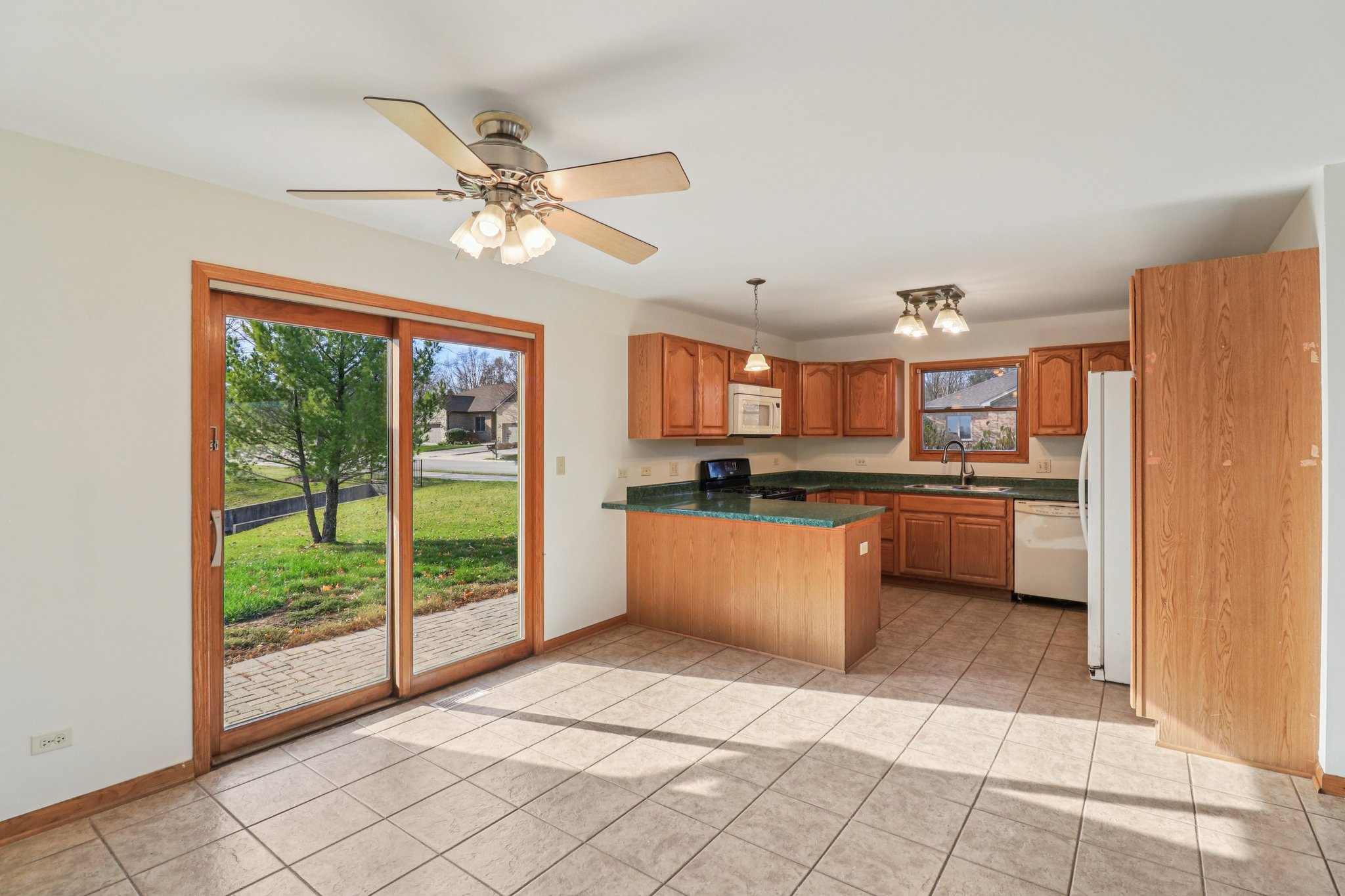 Randall Ct-S1411-011.jpg