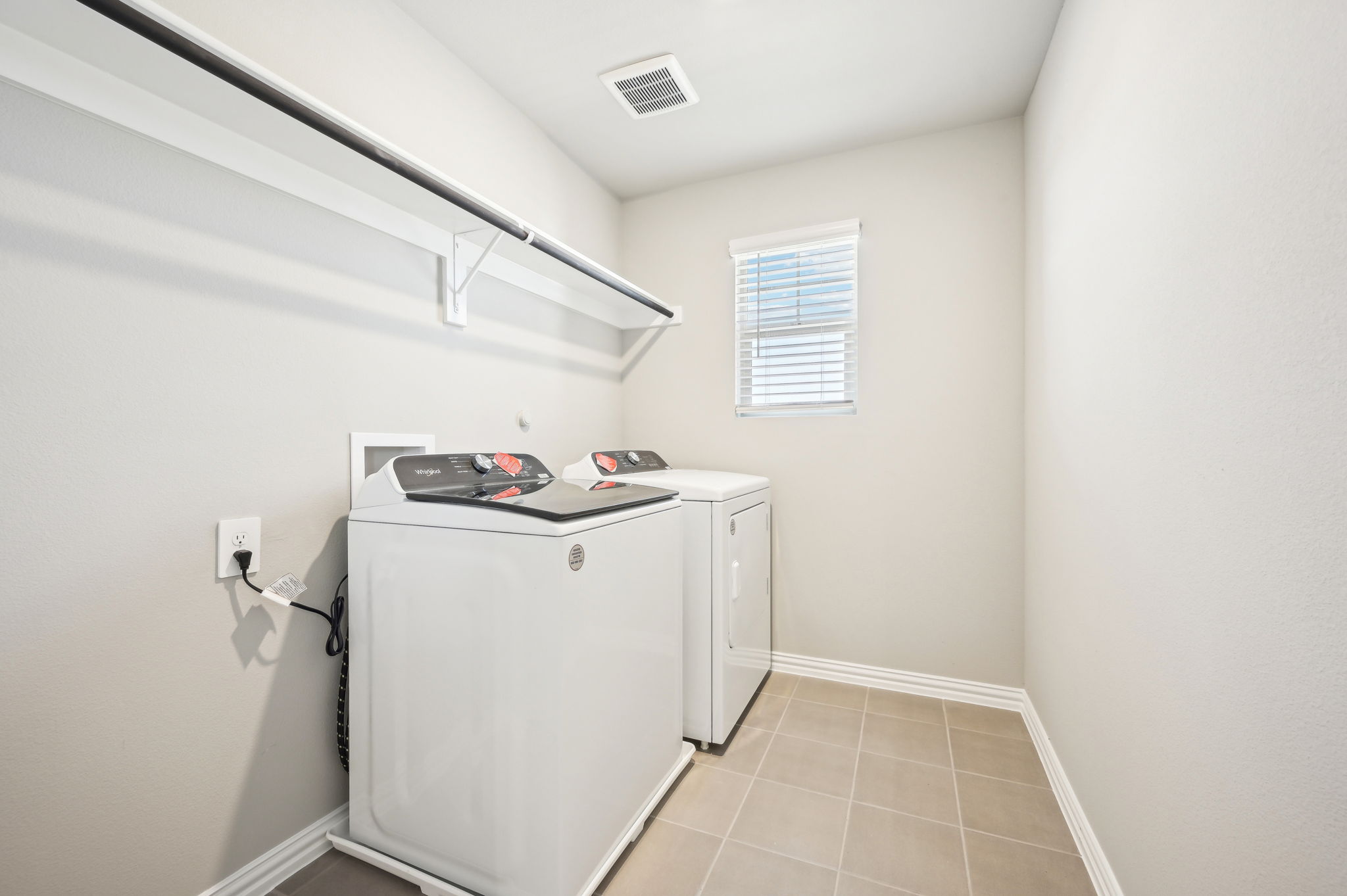 DFW - Eastridge - 905 Rosemary Hill Dr, Princeton, TX 75407 - 029