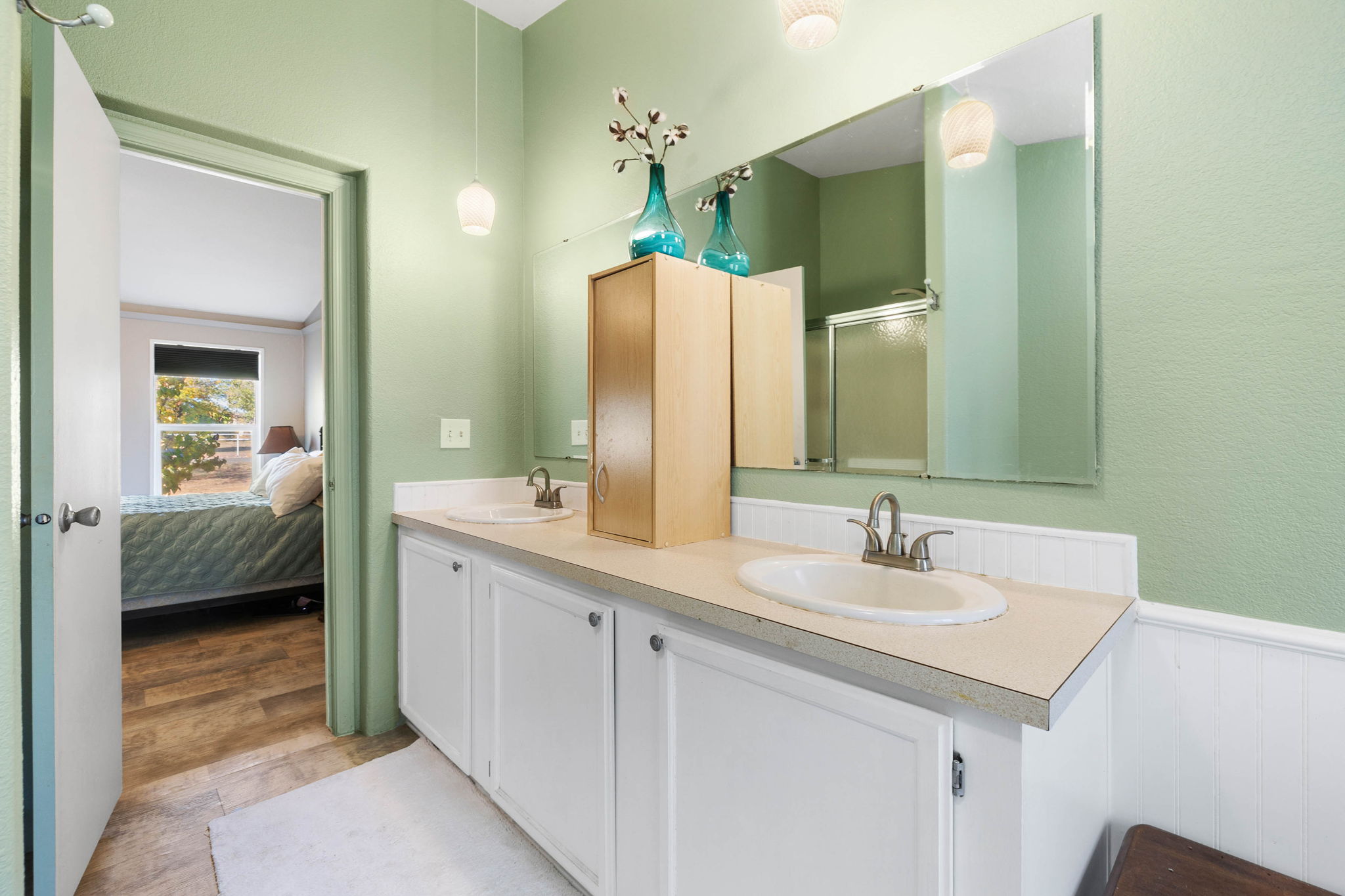 Primary Bathroom (1)