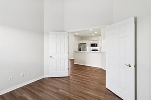 St Andrews Way-S1807-013.jpg
