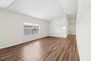St Andrews Way-S1807-022.jpg
