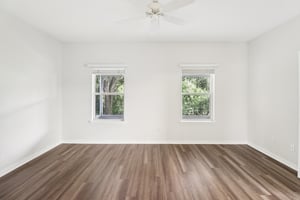 St Andrews Way-S1807-024.jpg
