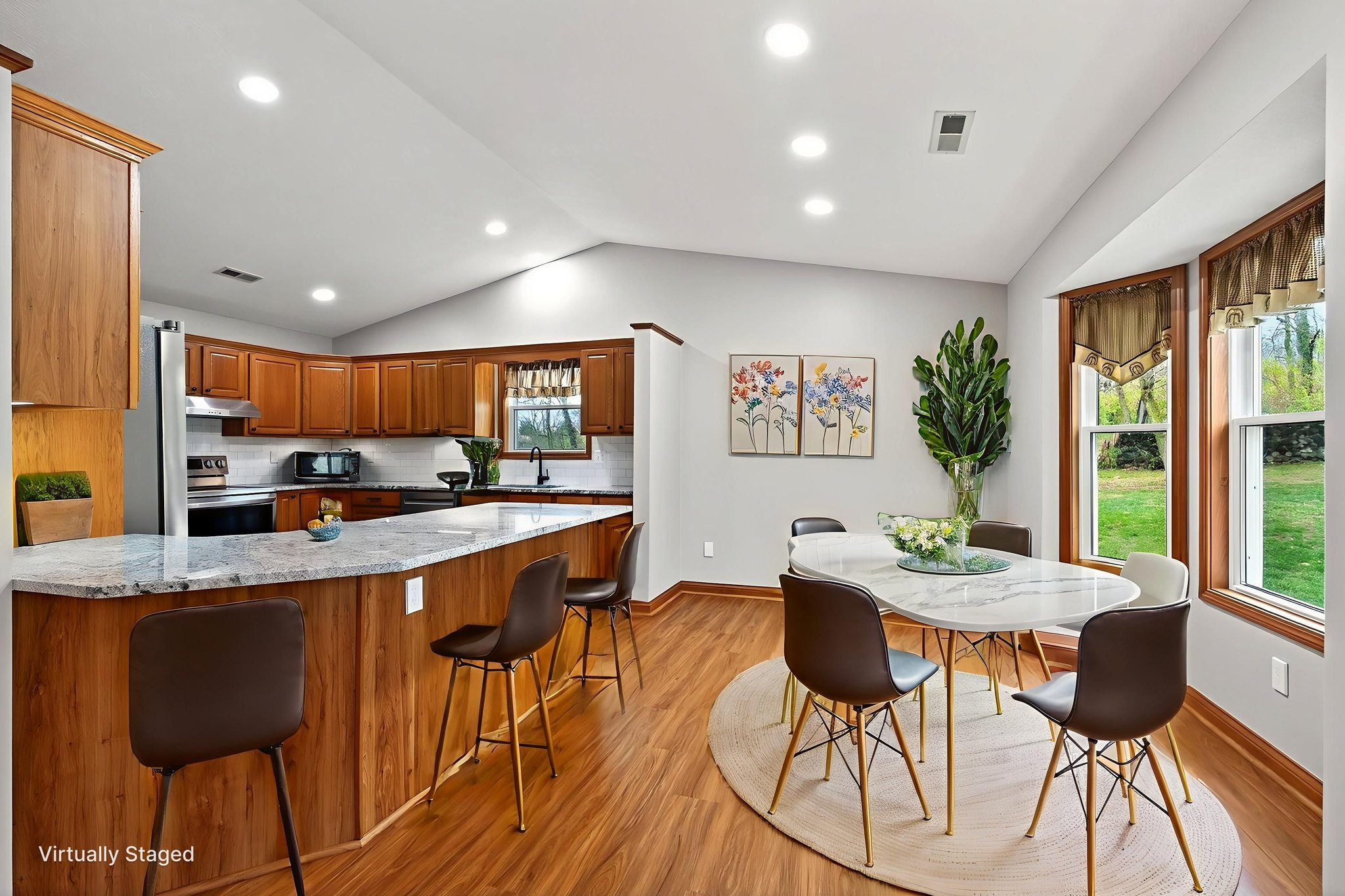 DaytonHomePhoto-8 virtually staged.jpeg