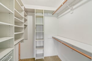 Cinnebar Dr-1305-031.jpg