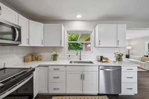 N 200-S1108-016.jpg