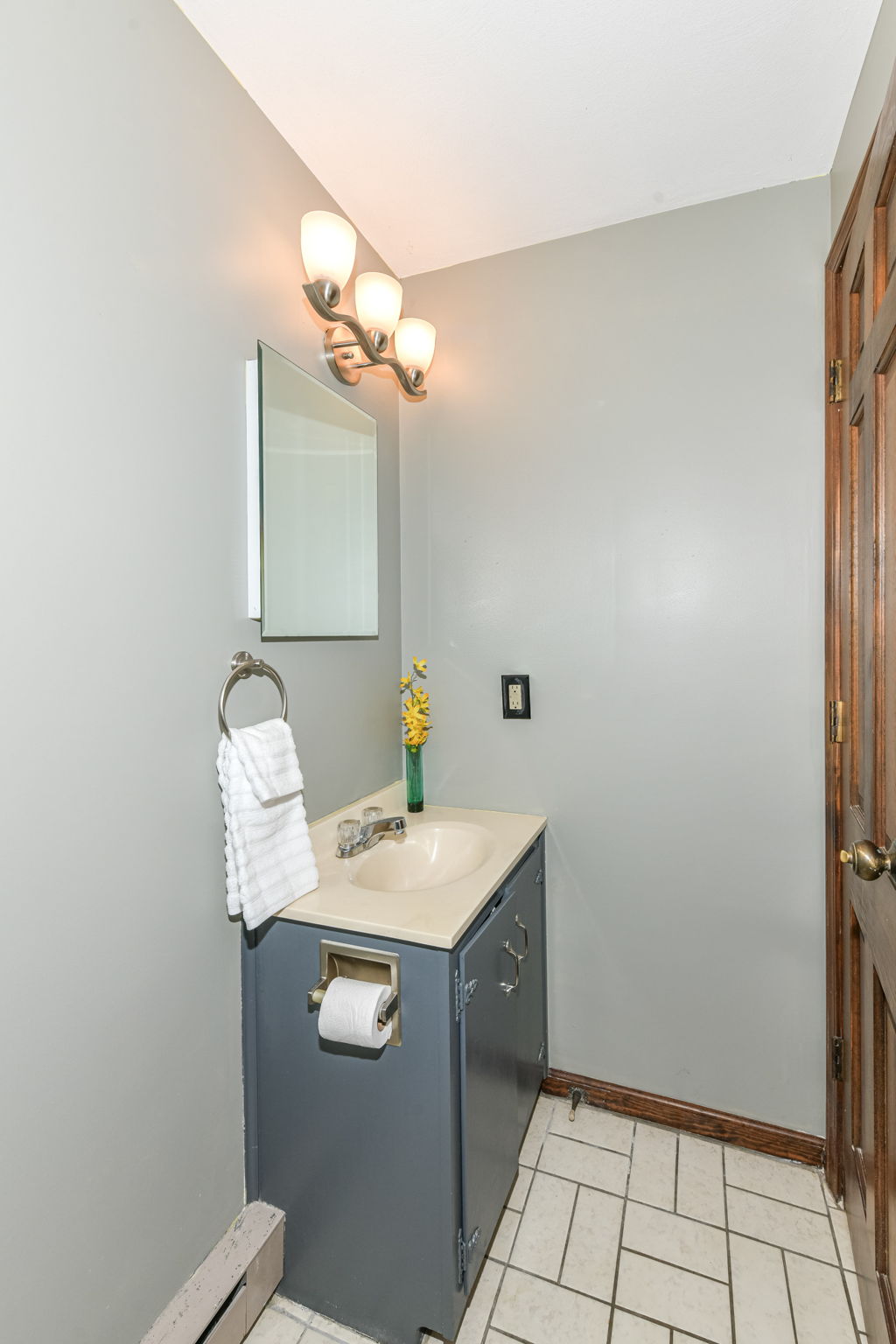  Photo 28