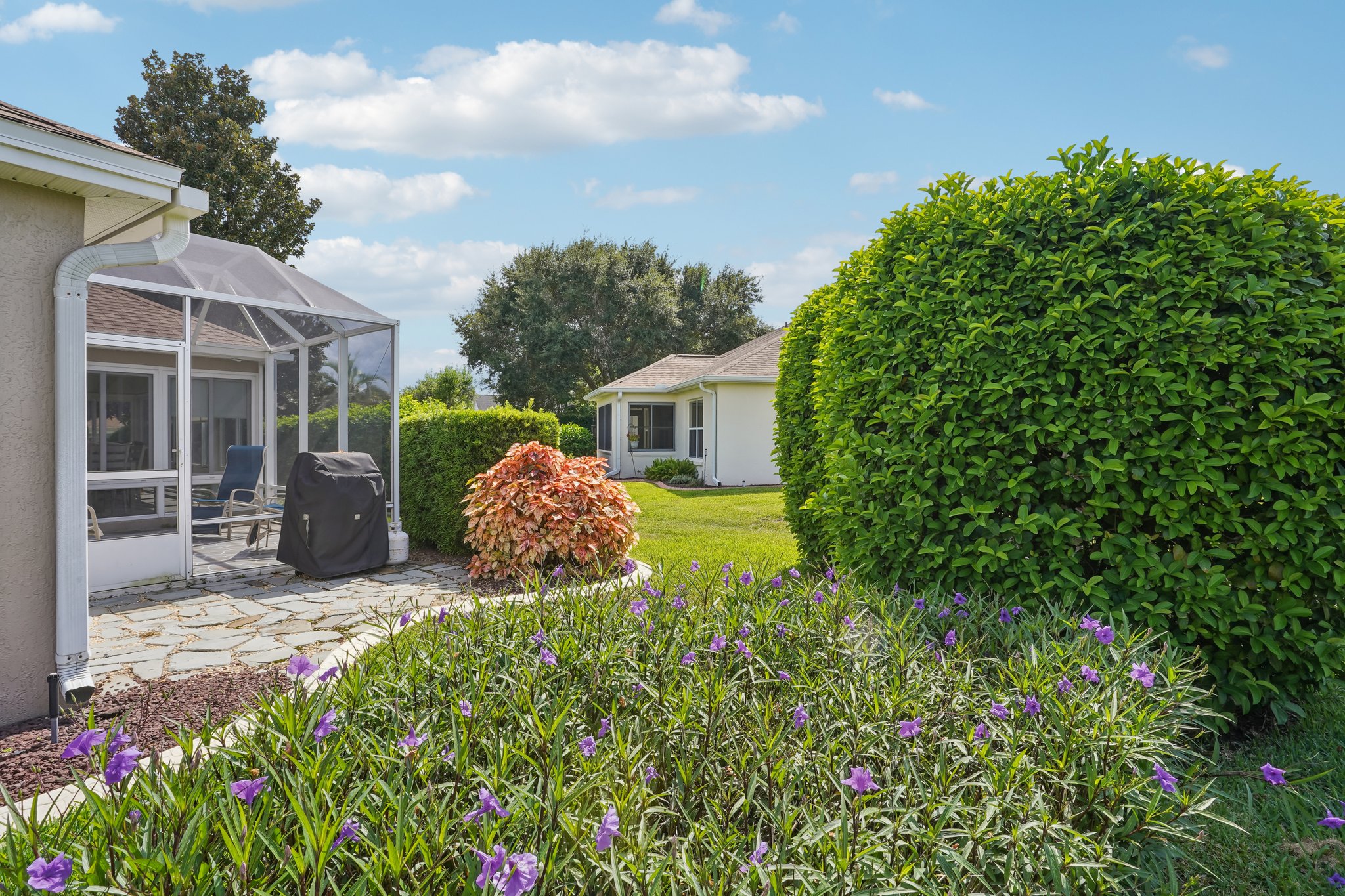 SE 177th Grassmere St-S1809-039.jpg