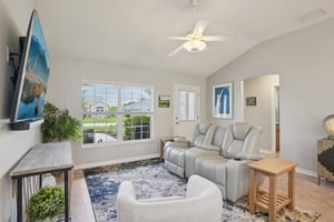 SE 177th Grassmere St-S1809-010.jpg