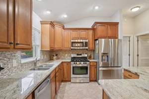 SE 177th Grassmere St-S1809-017.jpg
