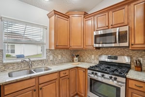 SE 177th Grassmere St-S1809-019.jpg